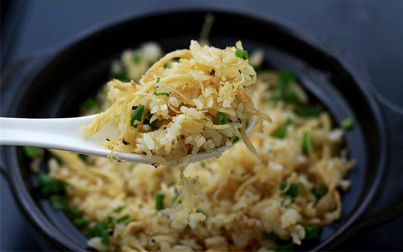 Cach-lam-cơm-chien-ca-man-hap-dan Cach-lam-com-chien-ca-man-gion-ngon