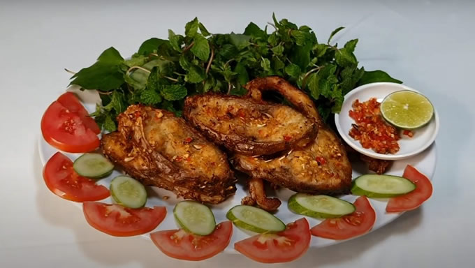 ca-chep-gion-nuong-muoi-ot cach-lam-ca-chep-gion-nuong-muoi-ot