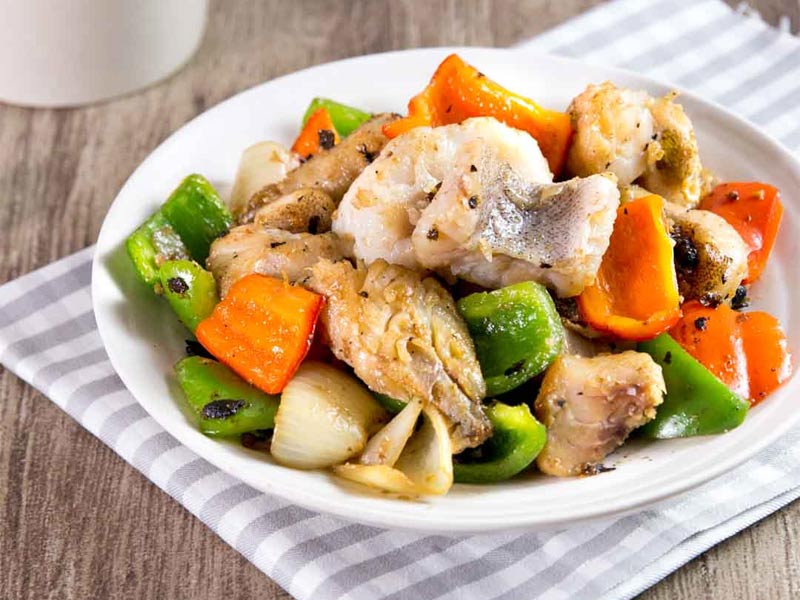 cach-lam-ca-chep-gion-xao-ot-chuong-ngọt-thit cach-lam-ca-chep-gion-xao-ot-chuong