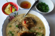Nấu cháo cá chình bùi ngậy, đầy đủ chất dinh dưỡng