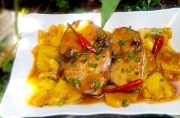 Cách nấu món cá Ngừ kho dứa ngon đậm đà