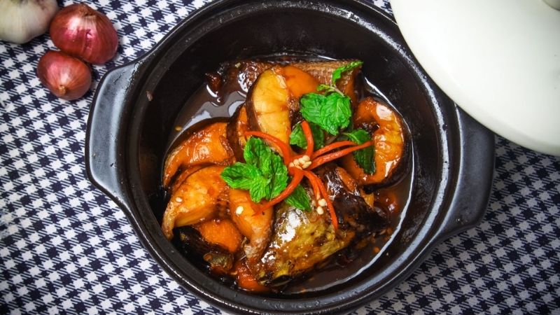 Ca-loc-kho-gung-hap-dan Cach-lam-ca-loc-kho-gung-dam-da