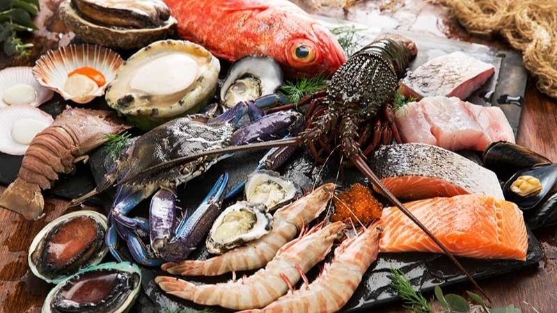 Cac-trieu-chung-ngo-doc-hai-san-thuong-gap